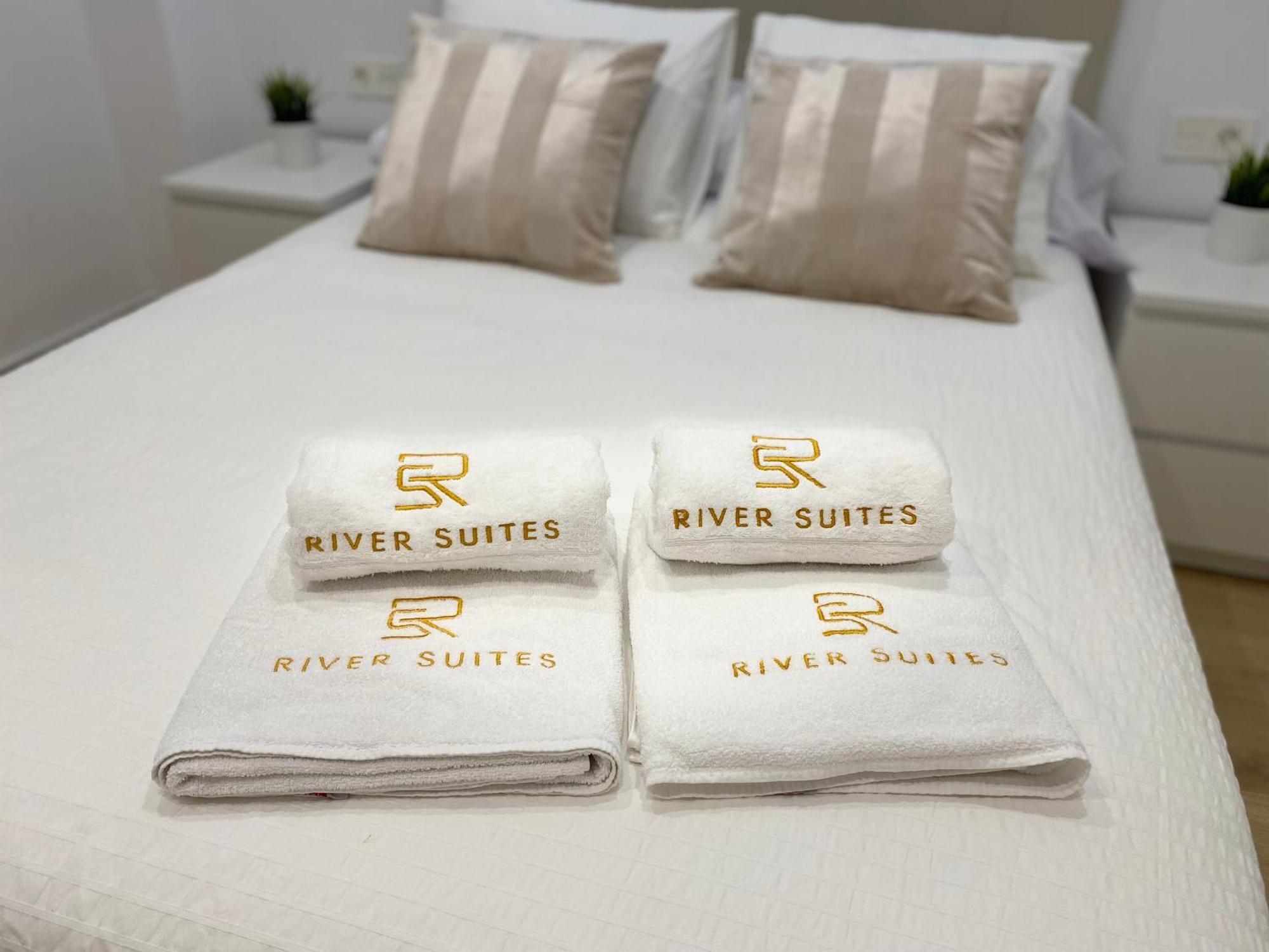Apartamento De Lujo River Suites Santander Luaran gambar